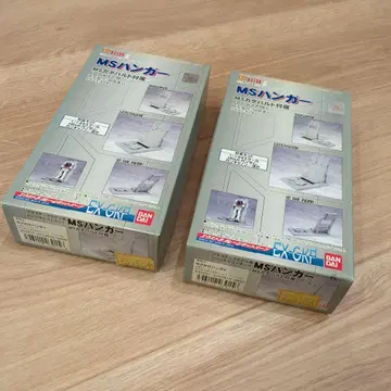 BANDAI B-CLUB MS 행거 & MS 카타펄트 x 2