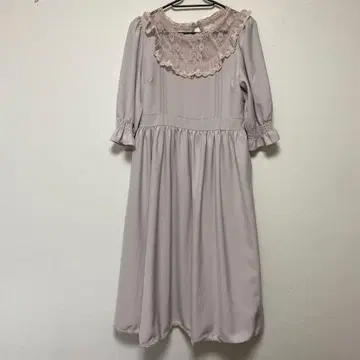 연보라색 레이스 옷깃 미디 기장 원피스