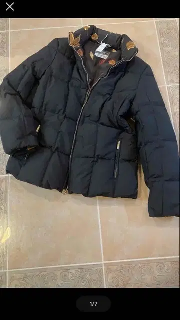페라가모 다운 자켓 초특가