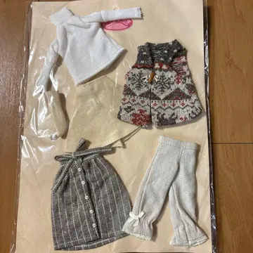 리카짱 옷 갈아입기 의류 세트