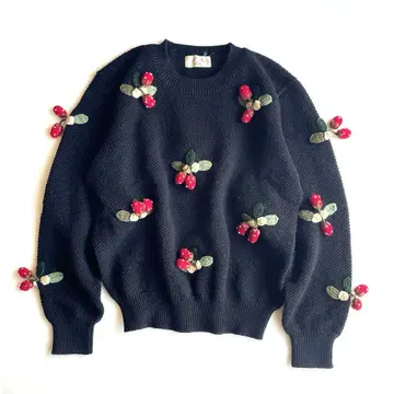 울 100% 스웨터 딸기 모티브 USED