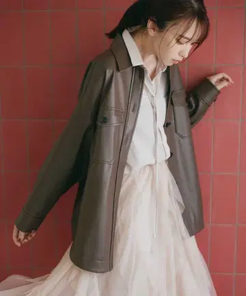 코코딜 택 포함 새상품 셔츠형 가죽 블루종 브라운