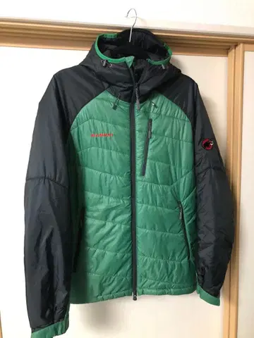 마무트 라임 프로 자켓 아시아 M 사이즈 새상품급! 인슐레이션 다운