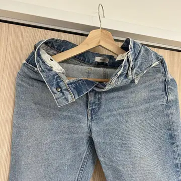 MOUSSY 스트레이트 데님 라이트 블루
