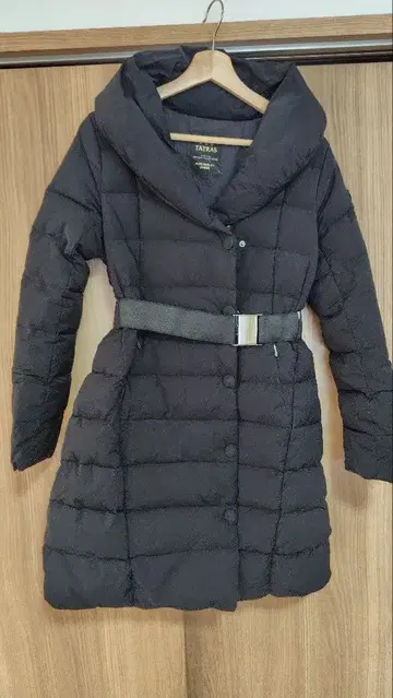 TATRAS 타트라스 블랙 다운 자켓 VALLE