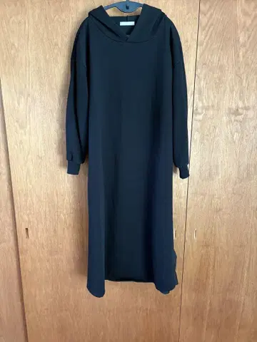 Aunt Marie's 속기모 백 플리츠 후디 원피스
