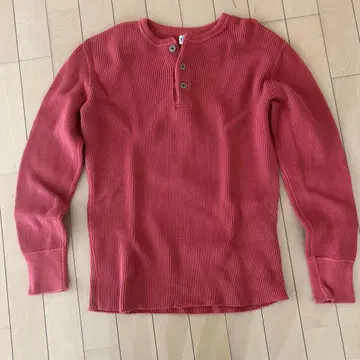 STUDIO D'ARTISAN 빨간색 헨리넥 티셔츠