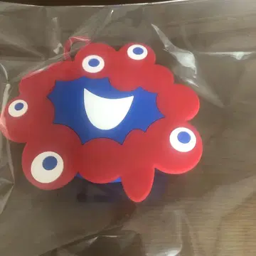미야쿠미야쿠 실리콘 파우치