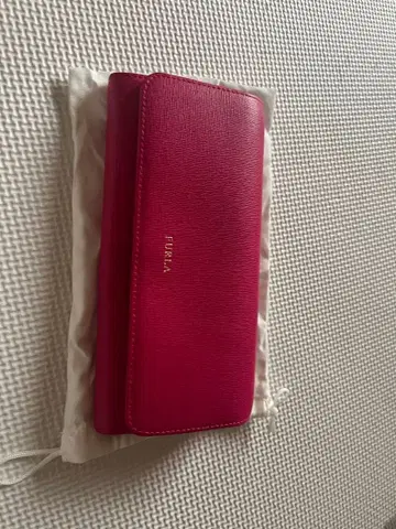 FURLA 핑크 가죽 장지갑
