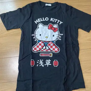 HELLO KITTY 블랙 T셔츠