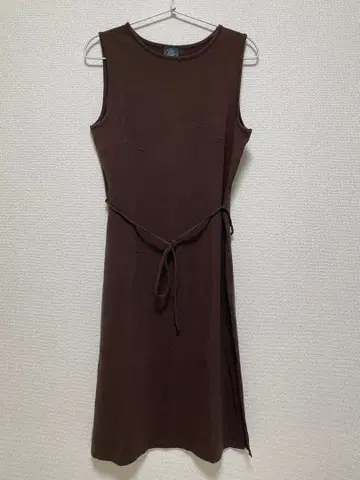 Laura Ashley 브라운 슬리브리스 원피스