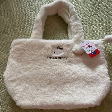 최종 가격 인하 헬로키티 아베일 토트백 퍼백