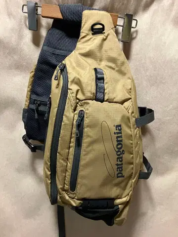 새상품급 patagonia 베스트 프론트 슬링 8L FA17 낚시