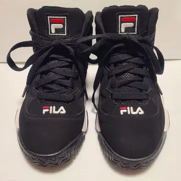 FILA 스니커즈
