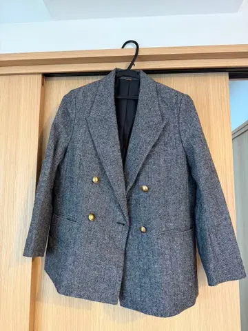 그레이 헤링본 더블 브레스트 자켓