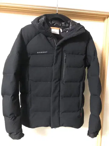 마무트 로제그 인슐레이션 후데트 자켓 아시아 M 사이즈 블랙