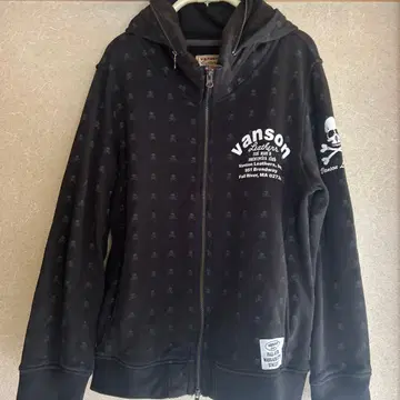 vanson 스컬 프린트 블랙 후드티