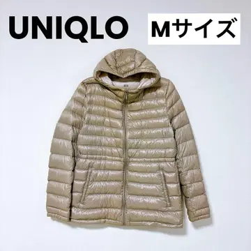 새상품급 UNIQLO 베이지 후드 부착 울트라 라이트 다운
