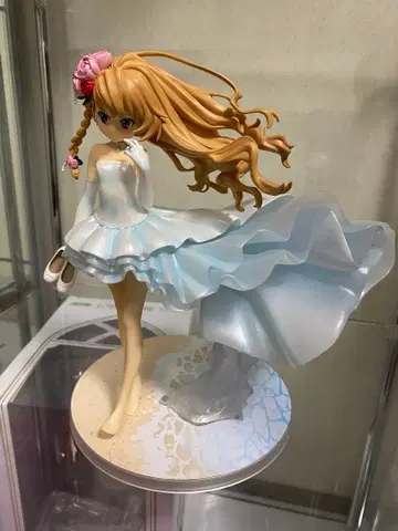 토라돌! 아이사카 타이가 웨딩 드레스 ver