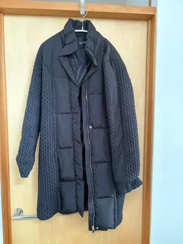 MAX&Co. 블랙 롱 다운 자켓