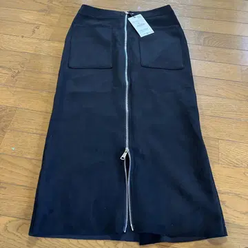 ZARA 블랙 타이트 스커트 S 사이즈