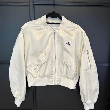 [ 미사용 ] Calvin Klein Jeans 믹스 봄버 자켓