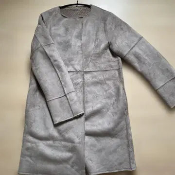 MOUSSY 무스탕 코트