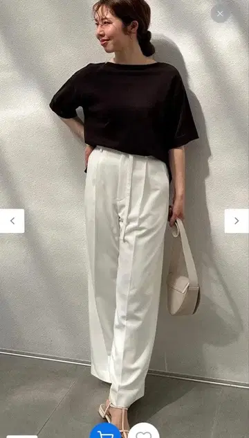 [ 미사용 ] UNFILO 턱 와이드 팬츠