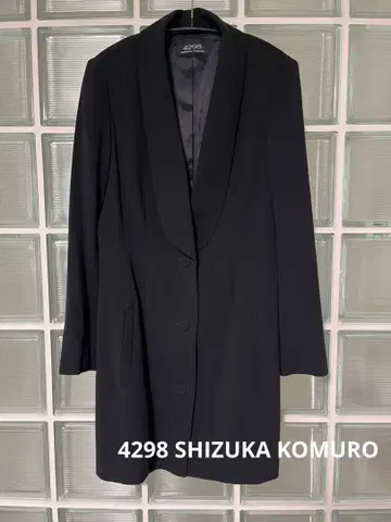 '새상품급' 4298 SHIZUKA KOMURO 블랙 테일러드 자켓