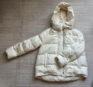 OPAQUE.CLIP 아이보리 후드 부착 다운 자켓