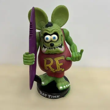 RAT FINK 피규어 서핑보드 포함