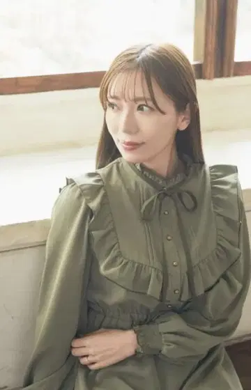 Areeam 배색 프릴 원피스