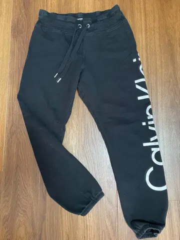 Calvin Klein 블랙 조거 팬츠 스웨트 팬츠 M 사이즈