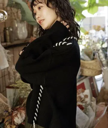 핸드 스티치 니트 풀오버