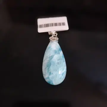 라리마 물방울형 목걸이