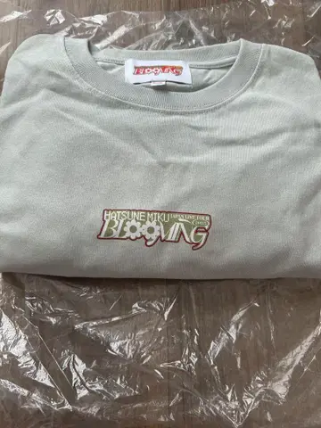 하츠네 미쿠 블루밍 긴팔 T셔츠