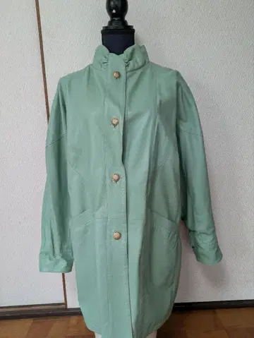민트 그린 가죽 코트 이탈리아제 코트