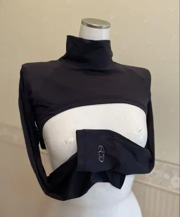 이너웨어 아다바트