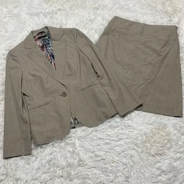 폴 스미스 블랙 스커트 수트 상하의 안감 올 패턴 38 베이지 계열