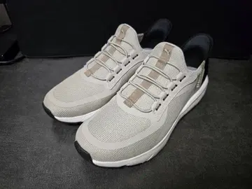 Puma 베이지 스니커즈 SOFTRIDE 플렉스 27cm