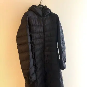 UNIQLO 울트라 라이트 다운 코트 블랙 M 엑스트라 웜 후드