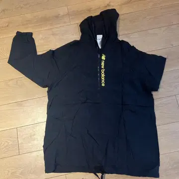 new balance 후드 부착 나일론 자켓