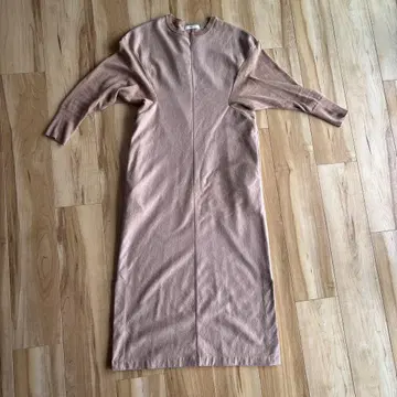 투모로우랜드 MACPHEE 원피스