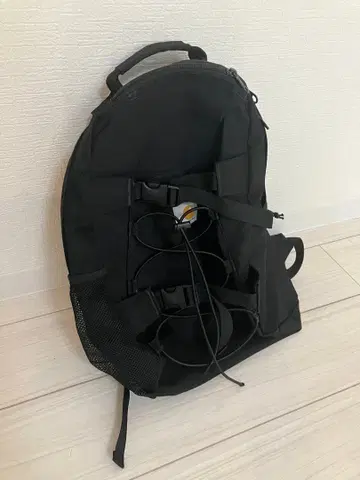 Carhartt 블랙 백팩