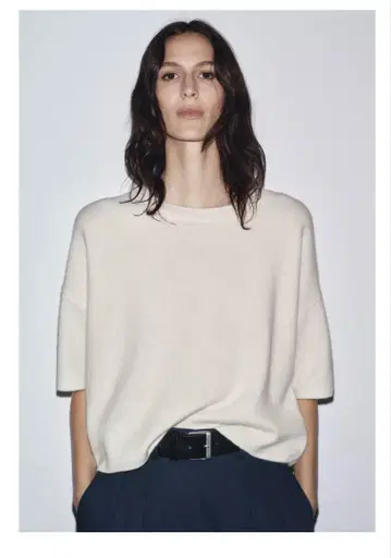 ZARA 울 100% 숏 슬리브 니트