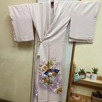 연한 핑크색 호몬기