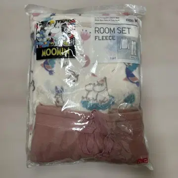 UNIQLO 무민 플리스 룸 세트 M 사이즈