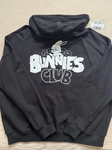 Newjeans BUNNIES CLUB 블랙 집업 후드티