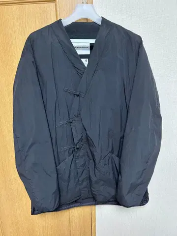 White Mountaineering 블랙 다운 자켓 사이즈 4