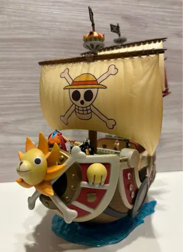 ONE PIECE 그랜드 라인 선박 피규어 사우전드 써니호